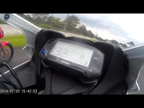 Duel HOT Suzuki GSX-R150 VS Suzuki Satria F150 Karbu di Sentul