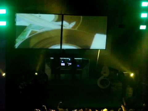 Tijuana Makes me Happy - Nortec:Bostich+Fussible