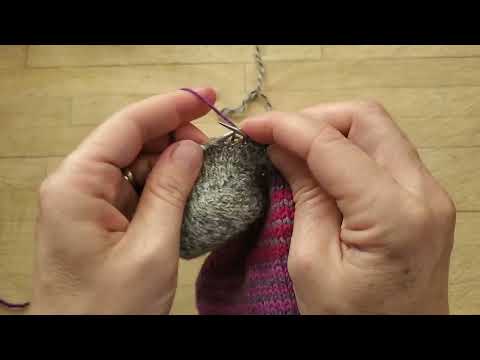 Heel, Short Rows, German Style (Knitting socks on mini circulars, lesson 2)
