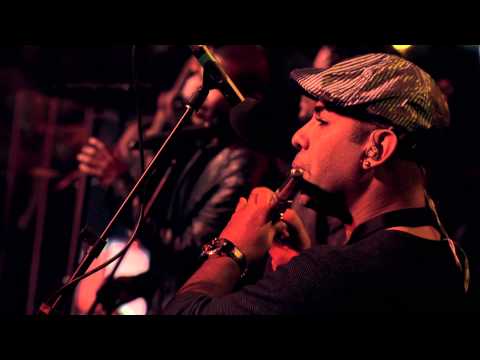 Alexandre Pires - É Tudo Tchátia (Ao Vivo)