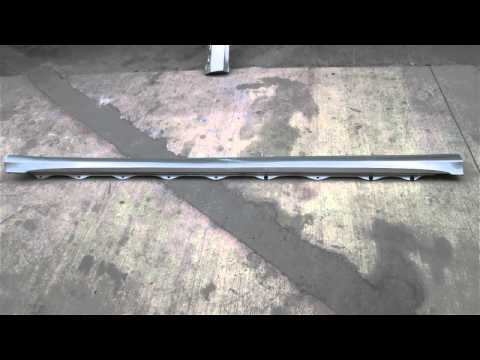 2007 Mercedes R350 Rocker molding / trim RH SILVER GOOD SHAPE 251TYPE - mbiparts.com Used OEM... OEM