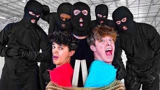LAST TO GET KIDNAPPED WINS $10,000!