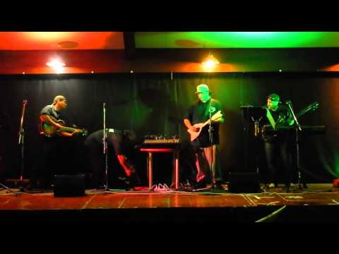 2POUZ FYNIST @ Pasifika After Party 2016