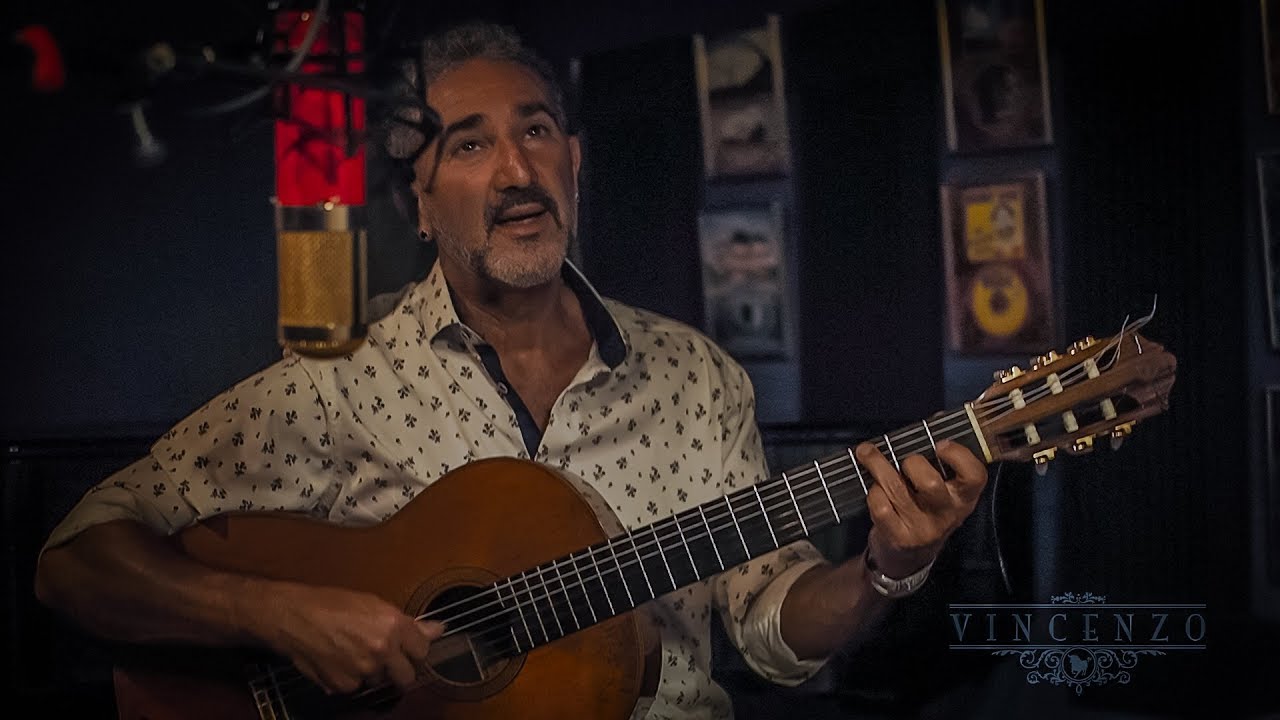 Promotional video thumbnail 2 for ‘Vincenzo“ Latin & Spanish Guitarist