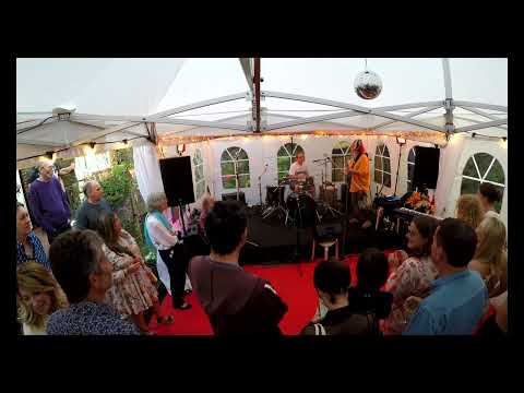 BlockHeads MashUp  -  MontStock - Party Vibes