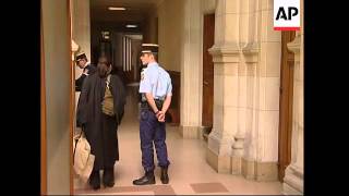 Trial of three suspects on terror charges