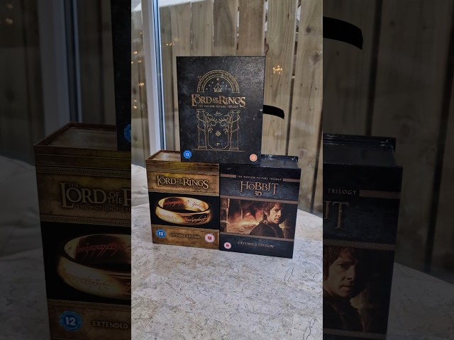 Vídeo relacionado con El Señor de los Anillos One Ring Script Classic LOTR Movie Logo Sudadera con Capucha