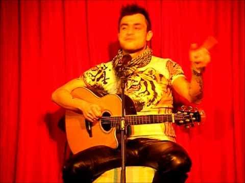 Omar Naber singing Stop in London 2011