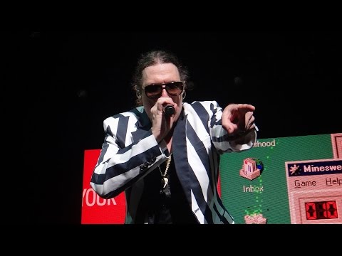 "Weird Al" Yankovic - Mandatory Fun - Brussels - Word Crimes - Front Row! [CC]