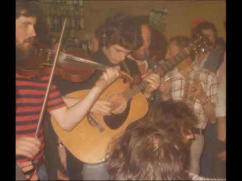 TONY CUFFE  :  "Geordie Downie / The Blacksmith's Reel / Jack Broke Da Prison Door"