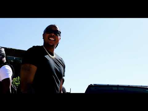 CHEZdotSANTANA- THA ANTHEM" Ft. YUNG LA (Official Video)