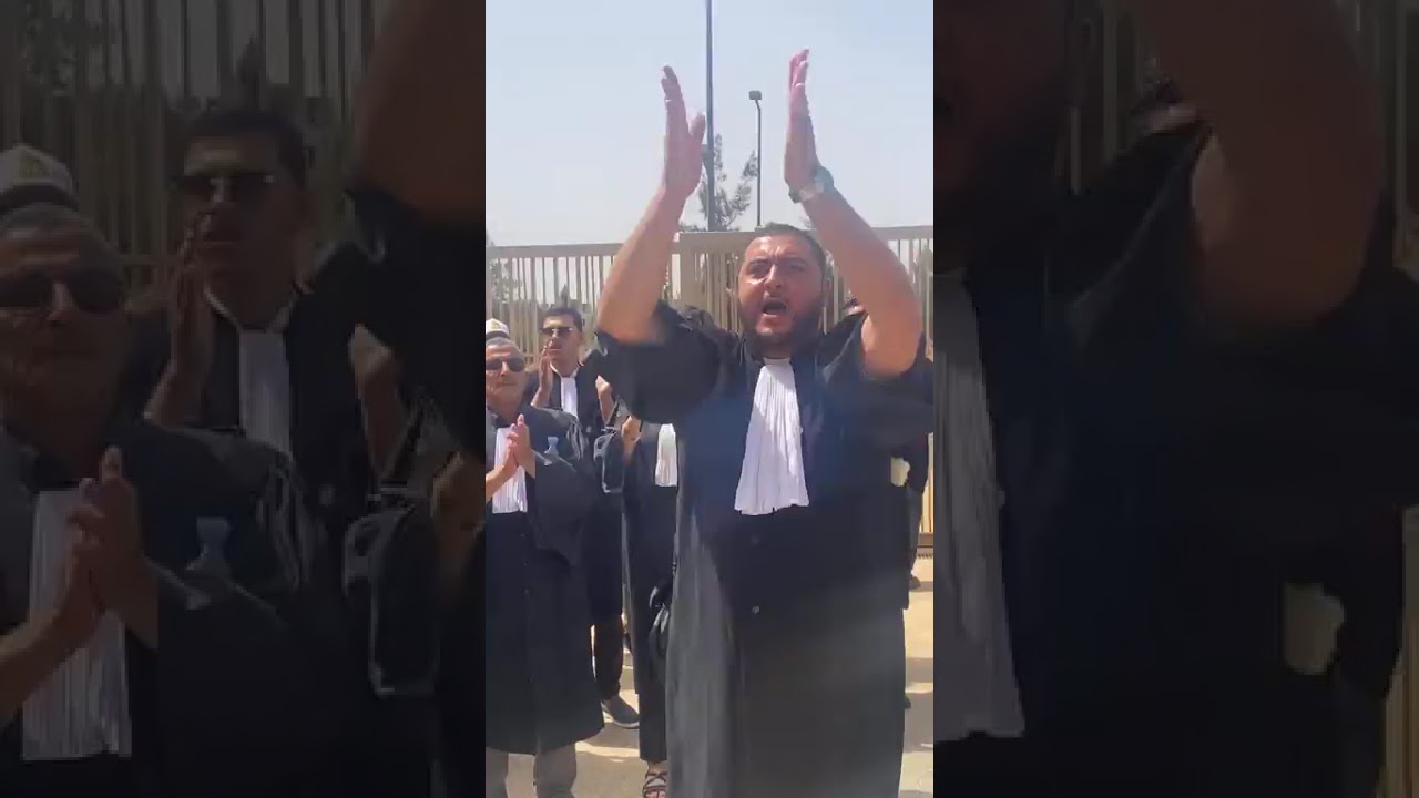  من قصر العدالة  بالرباط وقفة احتجاجية للمحامين