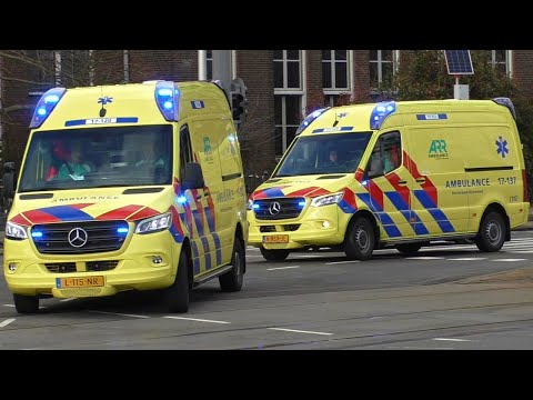 Verschillende Ambulances met spoed naar meldingen in Rotterdam