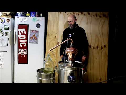 Distilling with the Grainfather G40 to make an American Whiskey