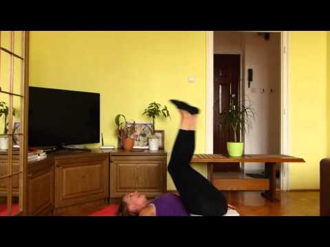 Kovács Bernadett - Hasizom  (intervall edzés (20mp-10mp), 4 féle gyakorlat)