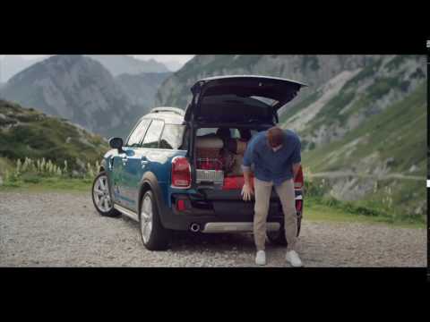 MINI Tailgate Picnic Bench mp4 0 0000 6 0140