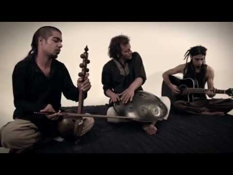 Arambolla "Banyan Tree" Studio Version