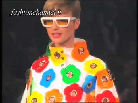 "Courrèges" Spring Summer 1994 Paris 3 of 3 pret a porter woman by FashionChannel