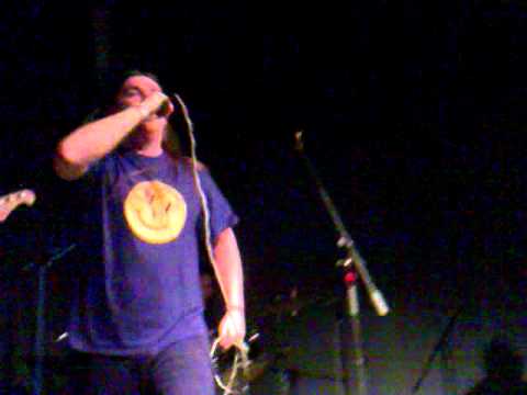 Inženýři míru - Inženýři Míru - Ing.Urino ( Live Poličský Kokrhýl 20.10.2012 )