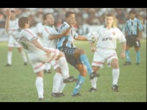 Passo Fundo 1 x 2 Grêmio - Campeonato Gaúcho 2000