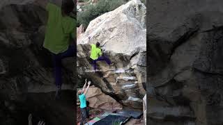 Video thumbnail of Tilt Shift, V9. Red Rocks