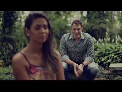 "Pé na porta" - EXALTASAMBA