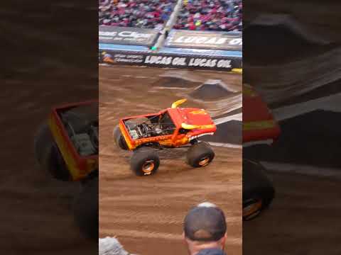 El Toro Loco 😳 2023 SLC #kidsvideo #monstertruck #viral #sport #monsterjam #truck #monster