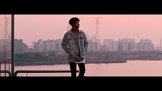 예준 (YEJUN) - 애매한 계절 Winter To Spring [Music Video]