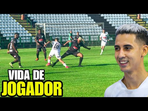 WHAT IS THE PLAYER'S ROUTINE LIKE IN A PROFESSIONAL STADIUM?