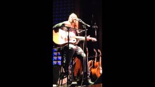 Luther Dickinson at Joe's Pub 5-14-12  - Lay Me Down A Pallet On Your Floor.wmv