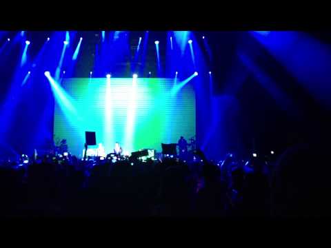 Infinite One Great Step New York 13.11.16 SungJung Sungyeol 3 분의 1 1of3