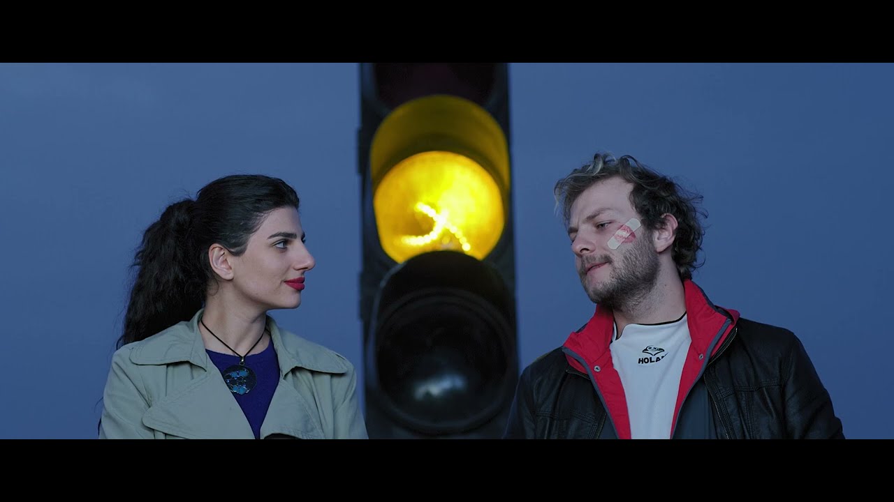 PROCHAINE GARE PARADIS - Next station Paradise - Հաջորդ կայարանը Դրախտ