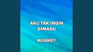 Download lagu Aku Tak Ingin Dimadu mp3
