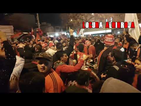 "Gloria vos sabes que te quiero â™ª Instituto Atletico Central Cordoba" Barra: Los Capangas &bull; Club: Instituto