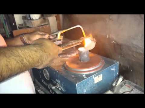 fabrication bague or blanc 18 carats