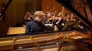 Download lagu Saint-Saëns: Piano Concerto no. 5 (Egyptian Concerto) - Lucas Jussen - Ed Spanjaard & OVHO mp3