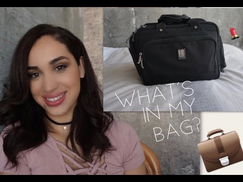 What's in my bag?? | Flight Attendant Edition