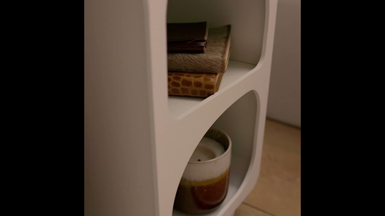 Video Richie - Table de chevet 3 niches en bois