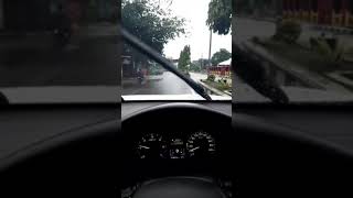Download lagu Nyetir Pajero hujan.... mp3