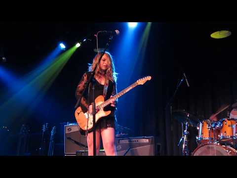 "War Pigs" - Samantha Fish - 2014-12-11 - The Birchmere