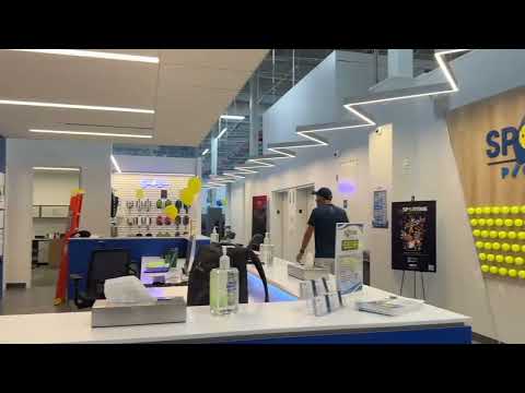 Pickleball Center Opens