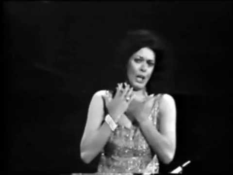 Gianna Galli - "Laggiù nel soledad" -  Viareggio. 16.07.1976
