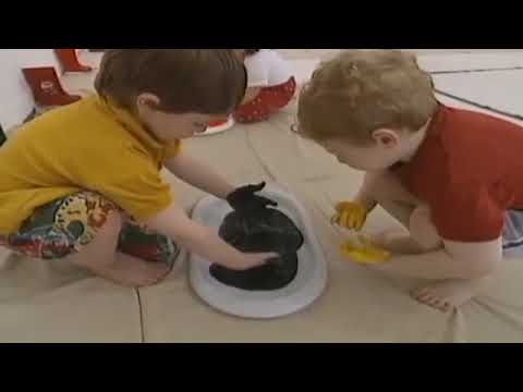 Teletubbies TV Painting with Hands and Feet Date 4 April 1997