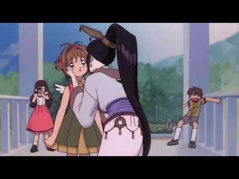 Sakura gets kissed by Li's mother