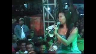 Download lagu Familys Rossy Maharani Tak Setia mp3