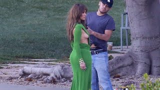 Jennifer Lopez Looking Hot For New Photoshoot !