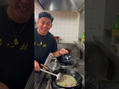 BEEF & BROCCOLI, NAME A MORE ICONIC DUO... #SHORTS #WOK