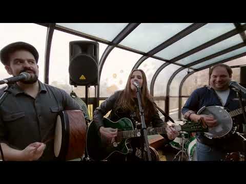 Sheridan Rúitín - The Irish Rover