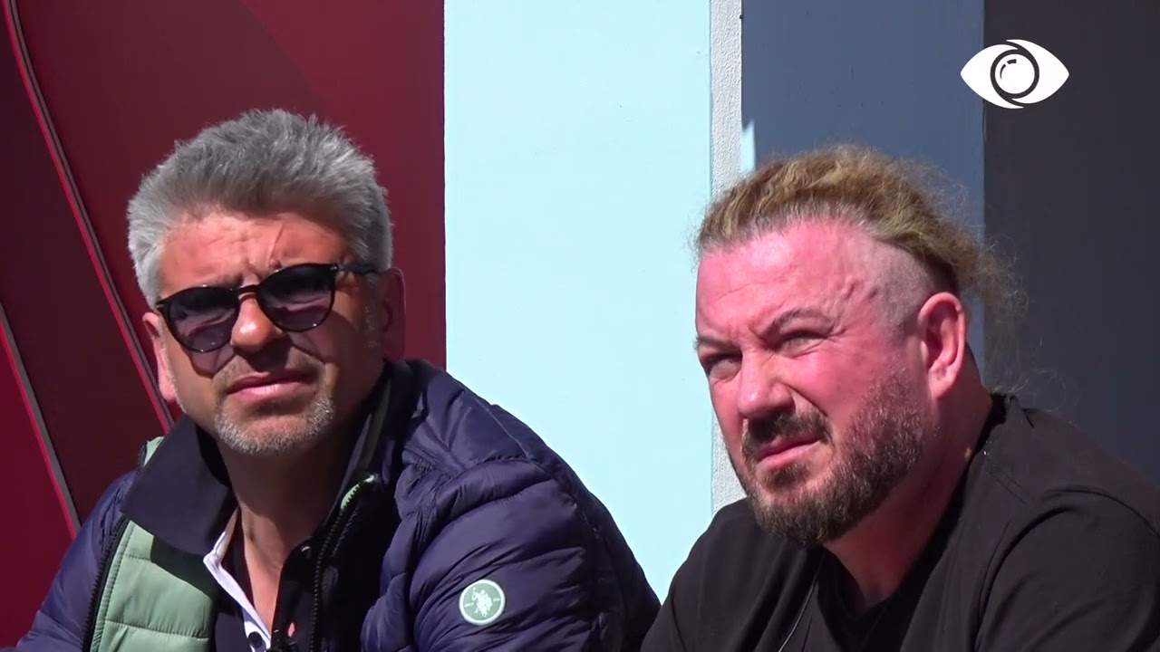 Ma përplase derën në fytyrë/Debati Qetsor-Olta: Më erdhe te tualeti!