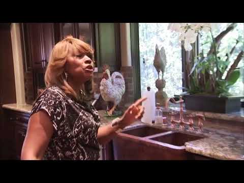 Evelyn Braxton to Tamar: “I’m gonna slap the piss outta you!” (BFV)